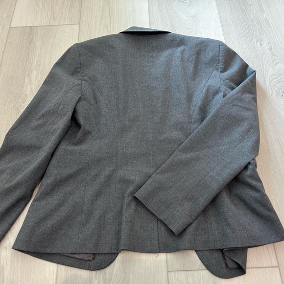 Limited Women’s Blazer - Picture 4 of 5